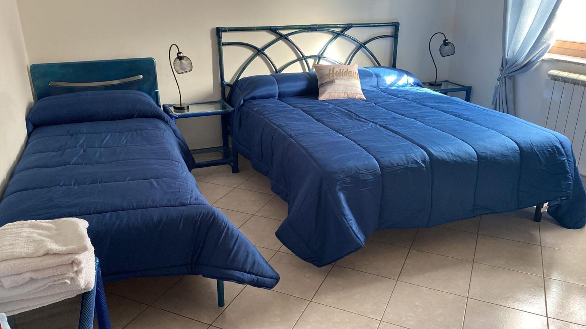 B&B Lido Azzurro กาตันซาโร ห้อง รูปภาพ